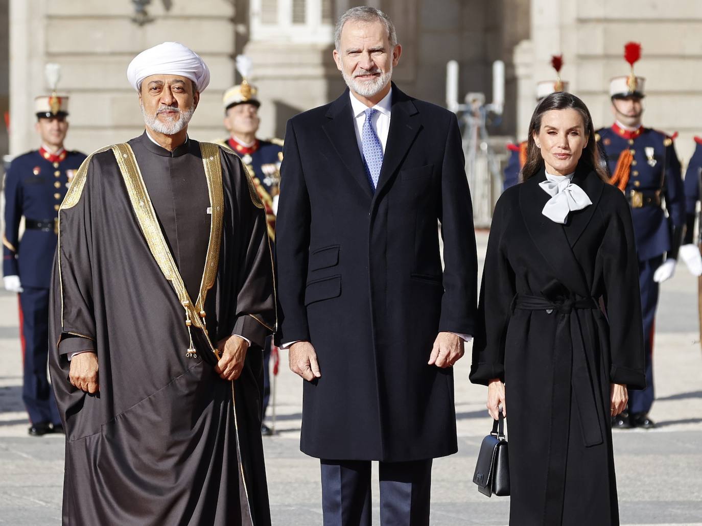 El elegante look con el que la reina Letizia ha acaparado todas las miradas del Palacio Real