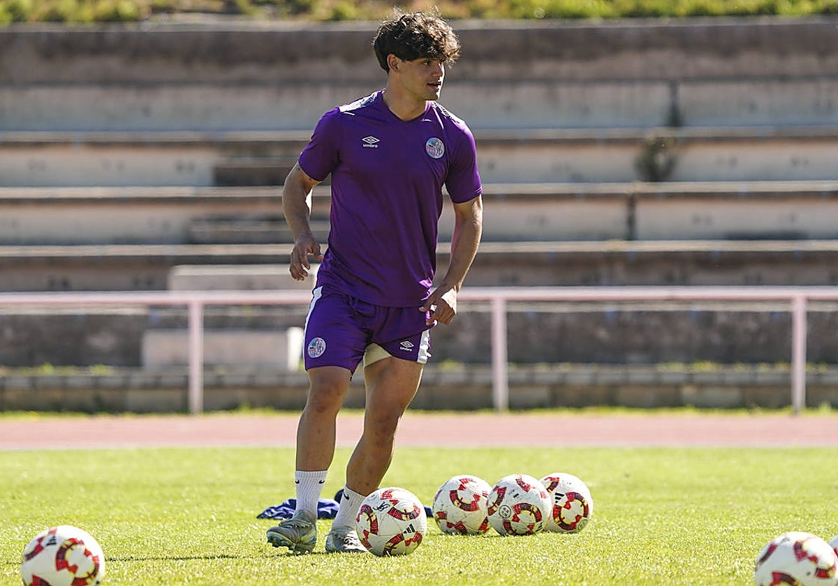 Yago Rodríguez durante una sesión de trabajo la pasada temporada en Las Pistas.