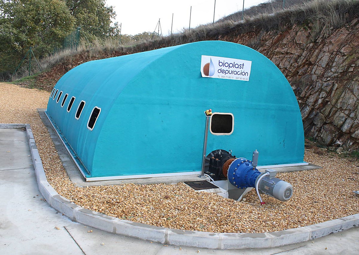 Imagen secundaria 1 - Vista de la estación depuradora de Linares de Riofrío.