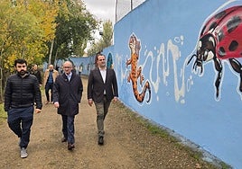 Rober Bece, Javier Iglesias y David Mingo durante la inauguración de la ruta.