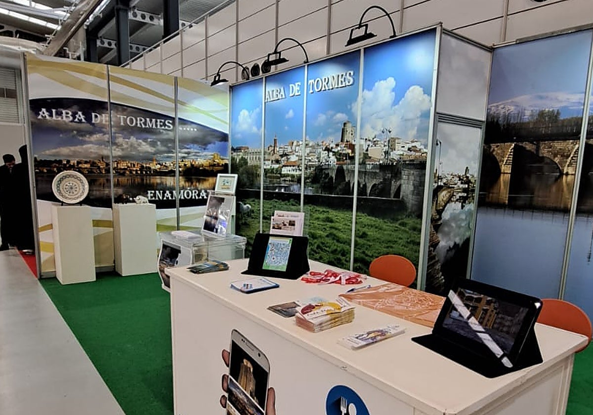 Stand de Alba de Tormes en la Feria de INTUR.