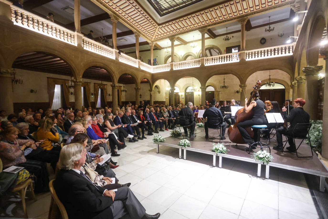 El Casino honra la historia de LA GACETA