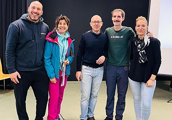 Alberto Marcos, María José Rivas, Manuel Hernández, Juan Dual y María José García, en la presentación.
