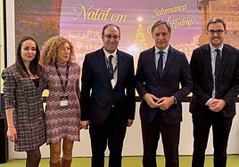 Alcaldes y concejales de Salamanca y Ciudad Rodrigo, durante la presentación conjunta en la feria INTUR de Valladolid.