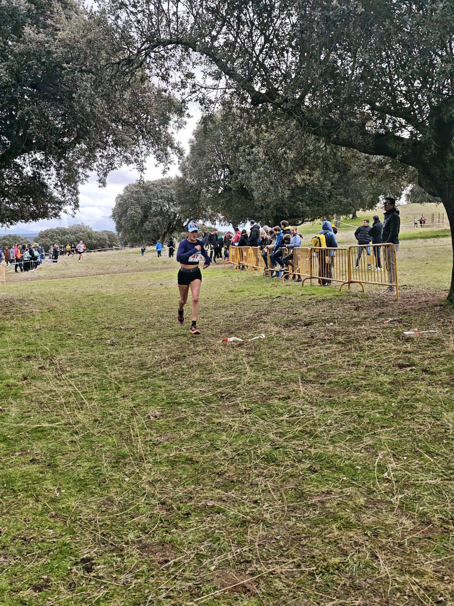 Fiesta del campo a través en Castro Enríquez: inicio de los Juegos Escolares y Carrera Popular Taurina
