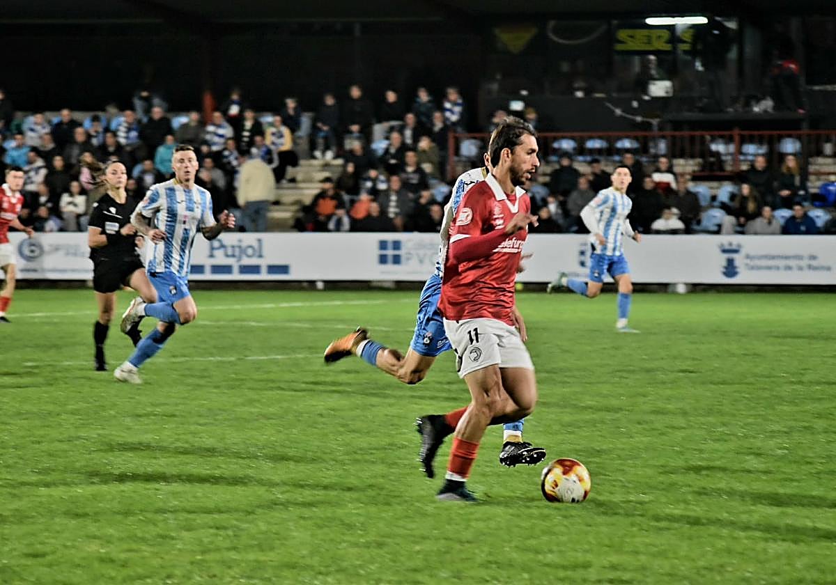 Álvaro Gómez, durante el choque de este domingo en Talavera.