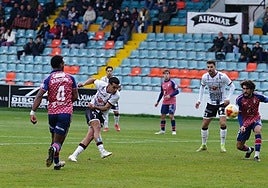 Salamanca UDS - Real Ávila: resultado, resumen y goles del partido en el Helmántico (1-3)