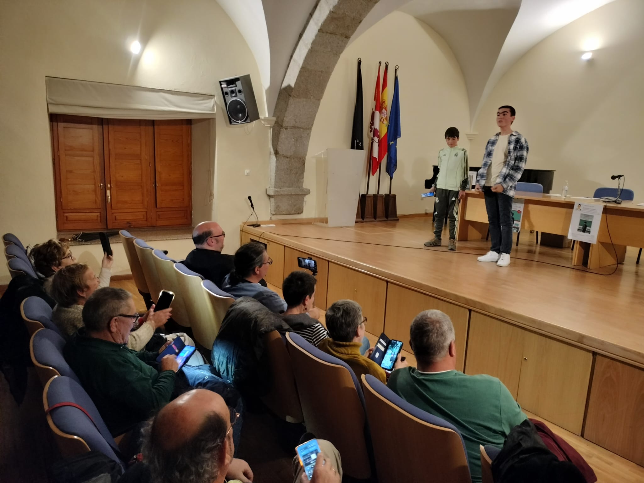 Presentación en Béjar de la novela “Daniel, el grito de las sombras”, del joven autor Hugo Escribano