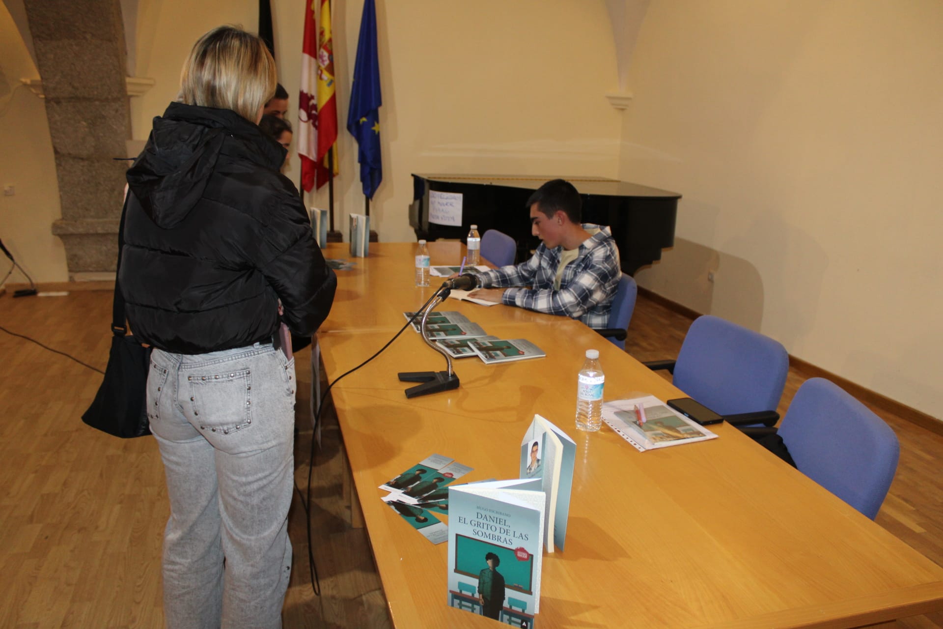 Presentación en Béjar de la novela “Daniel, el grito de las sombras”, del joven autor Hugo Escribano
