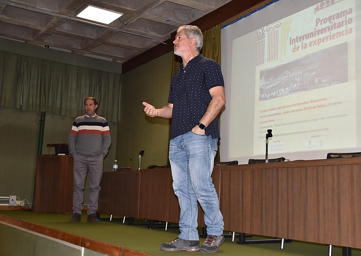 Imagen secundaria 1 - Recorrido visual por el patrimonio industrial de Béjar en la Escuela de Ingeniería