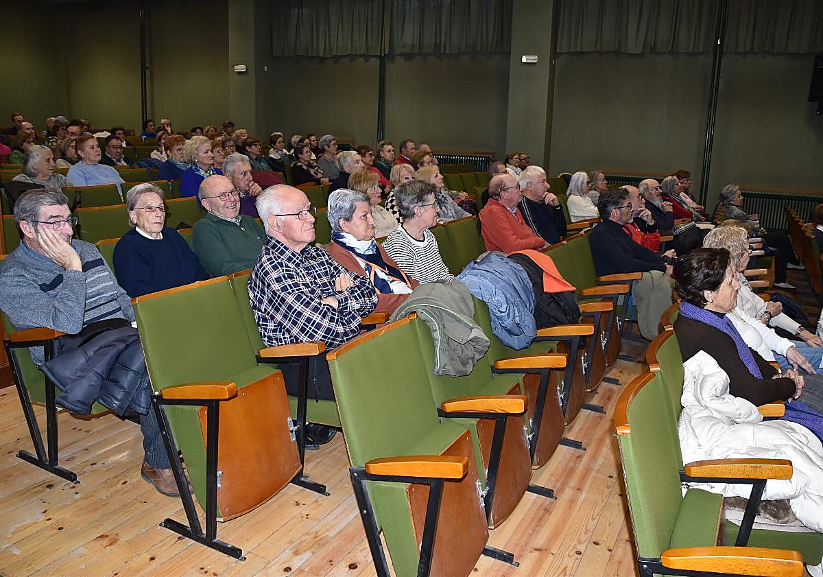 Imagen principal - Recorrido visual por el patrimonio industrial de Béjar en la Escuela de Ingeniería