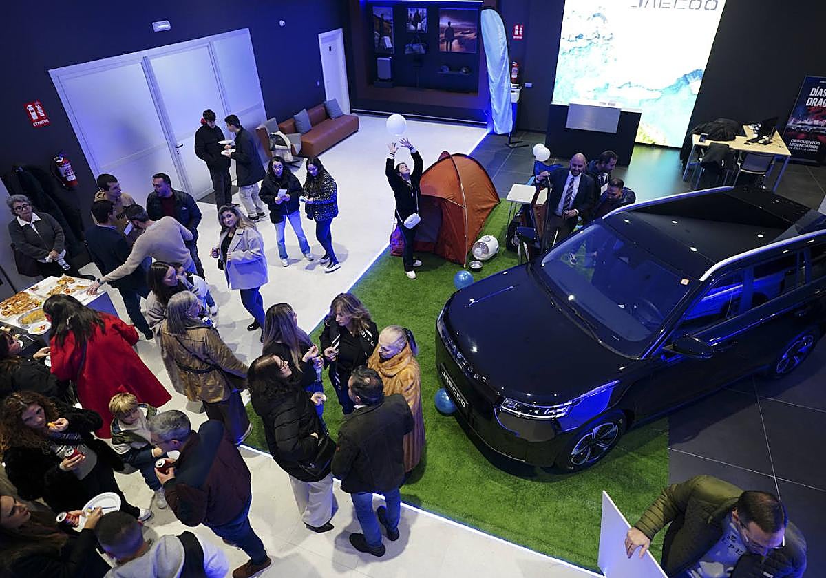 Grupo Cervera acogió la presentación de los nuevos modelos.