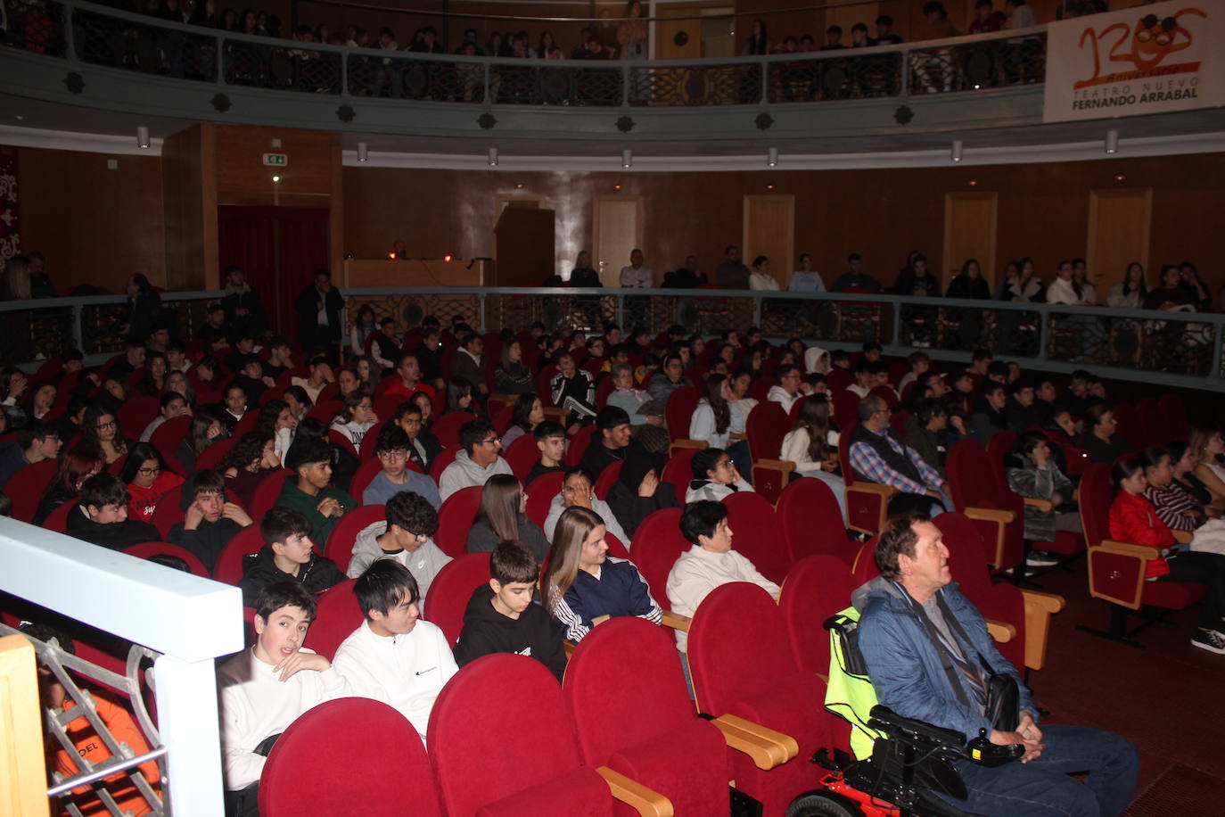 Sofía Cristo educa a los jóvenes de Ciudad Rodrigo sobre el consumo de sustancias