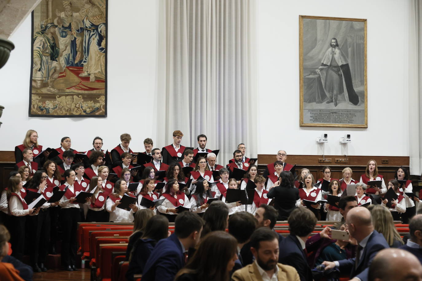 Alumni reconoce a sus nuevos socios de honor