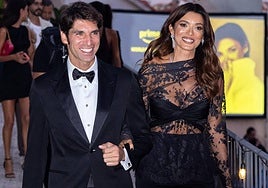 Cayetano Rivera y María Cerqueira, en un evento.