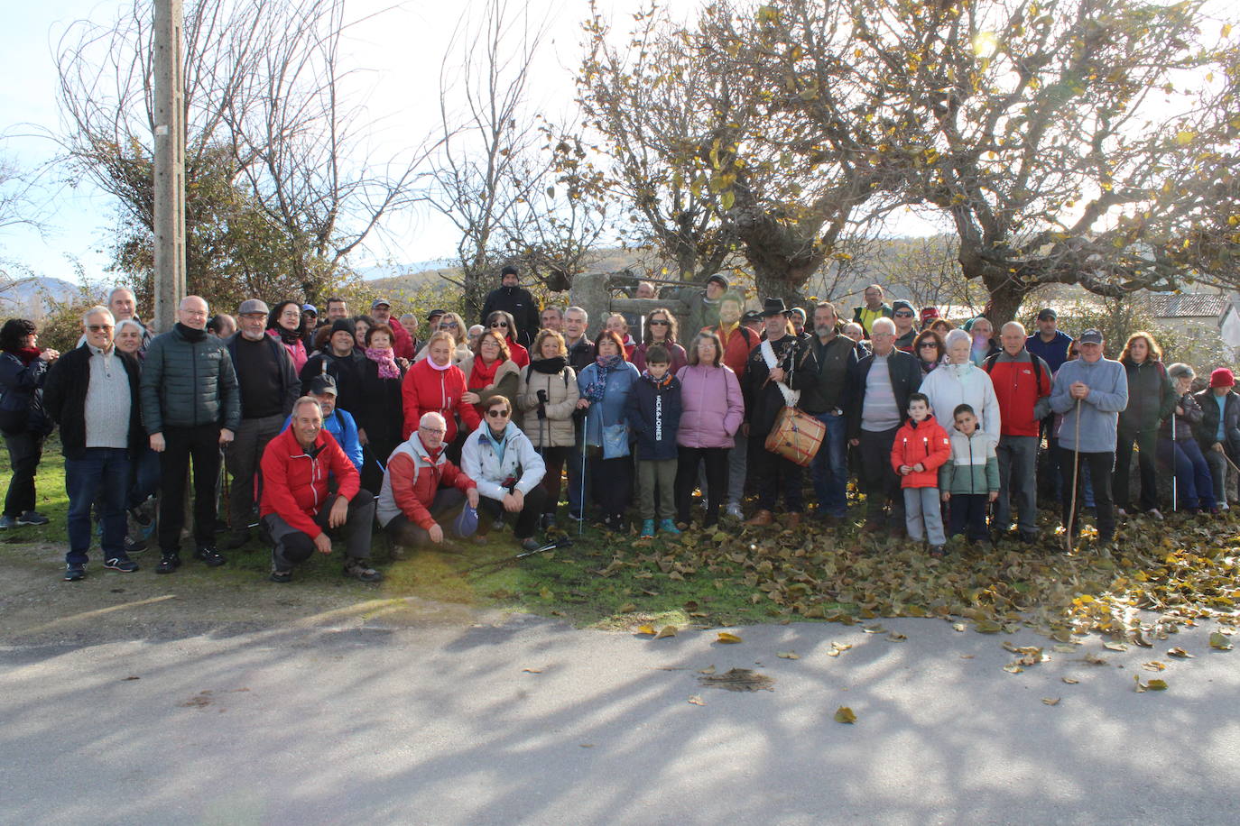 Valdehijaderos acoge una animada jornada dentro del Festival de la Candela