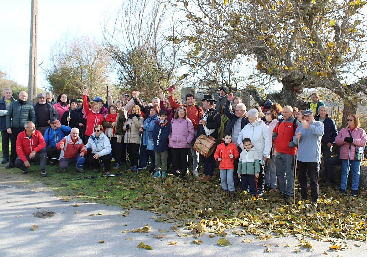 Valdehijaderos acoge una animada jornada dentro del Festival de la Candela