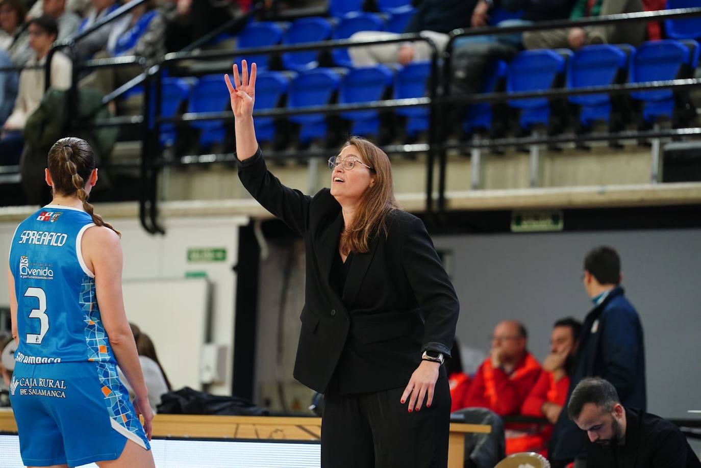 Las mejores imágenes de la victoria del Avenida frente al Gernika