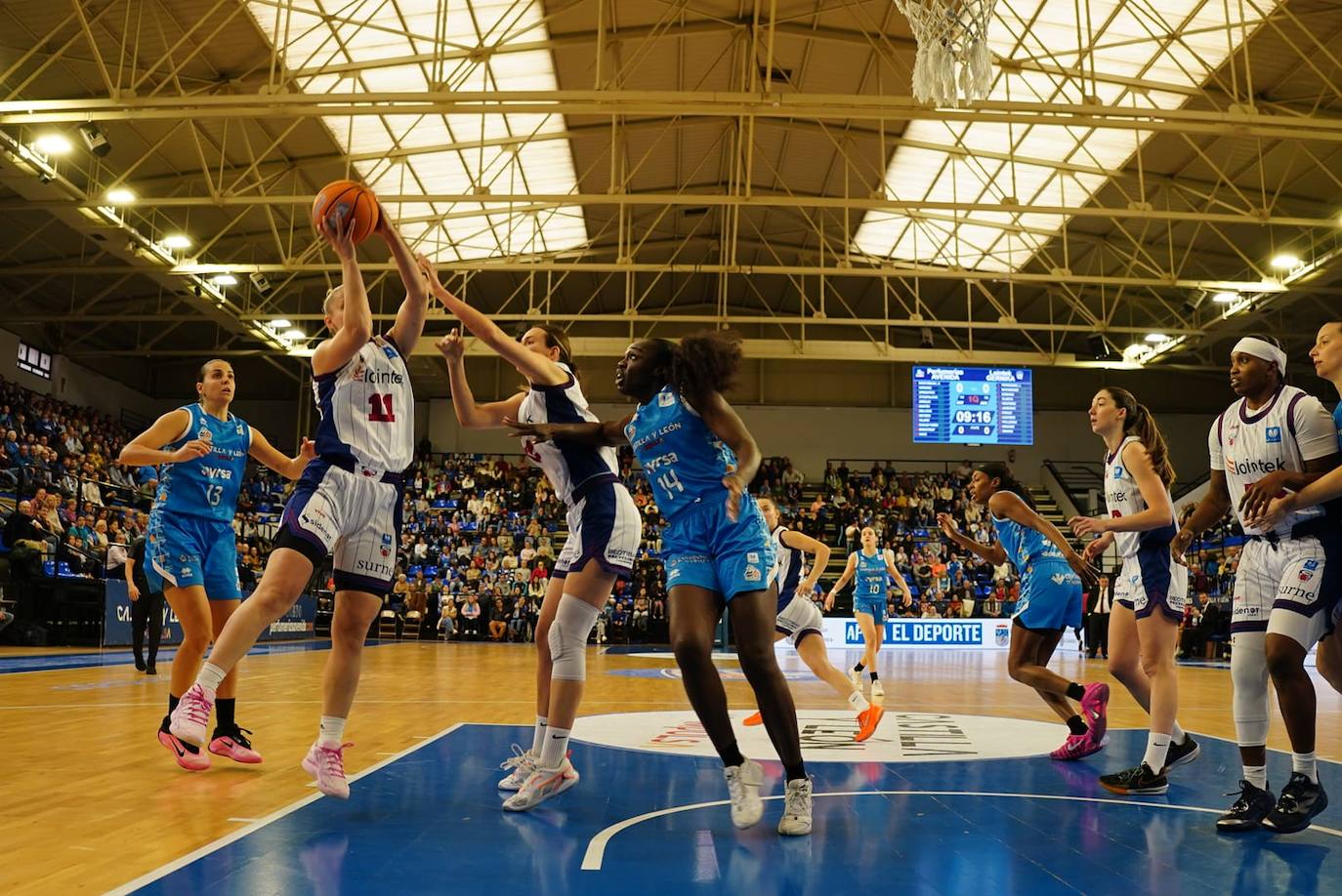 Las mejores imágenes de la victoria del Avenida frente al Gernika