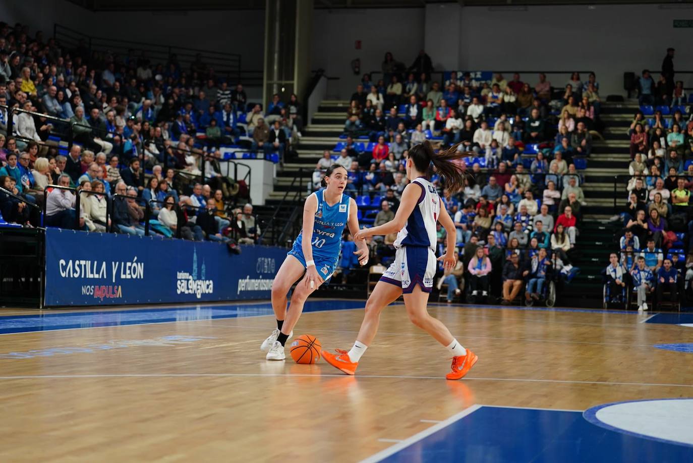 Las mejores imágenes de la victoria del Avenida frente al Gernika