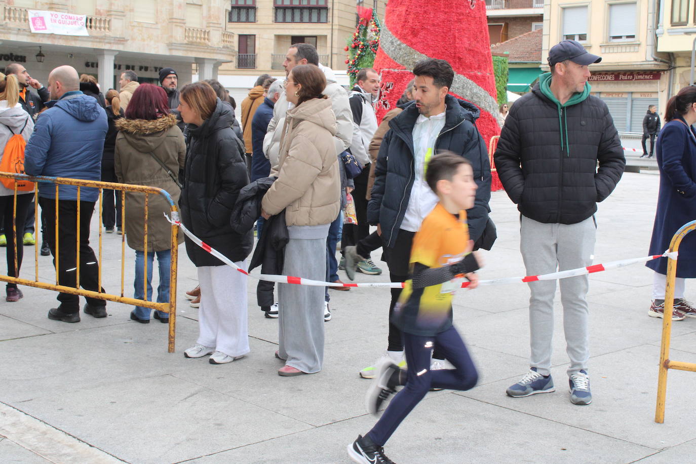 Guijuelo disfruta con su jamón velo más solidario