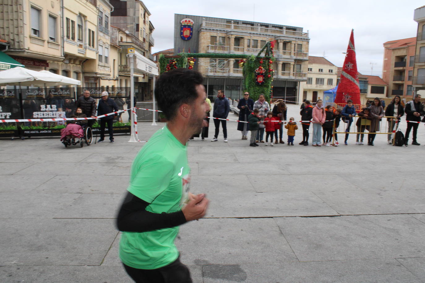 Guijuelo disfruta con su jamón velo más solidario