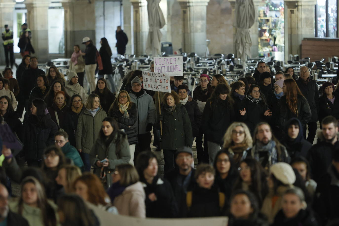 Por las que están y por las que faltan: un 25-N que multiplica el compromiso en Salamanca, en imágenes