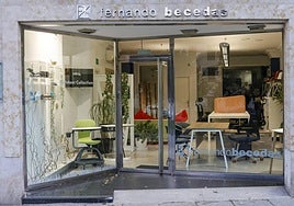 La oficina de Fernando Becedas S.L.U. en la calle Sierpes nº 9 de Salamanca.