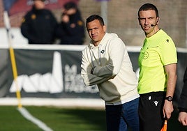 Dani Llácer, en el área técnica del Reina Sofía durante un partido de la pasada temporada.