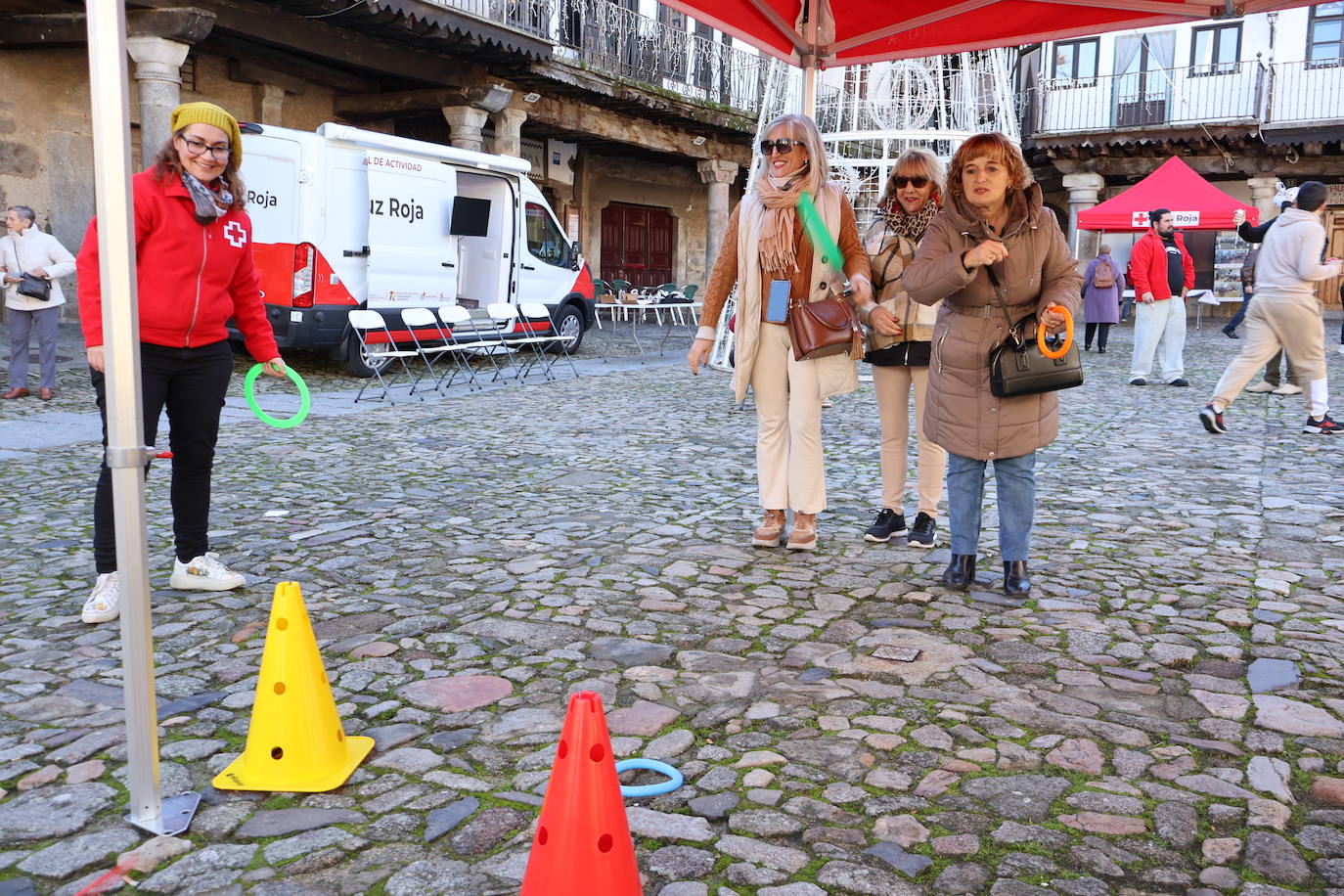 Un centenar de mayores participa en el proyecto &quot;Vincúlate&quot; de Cruz Roja en La Alberca