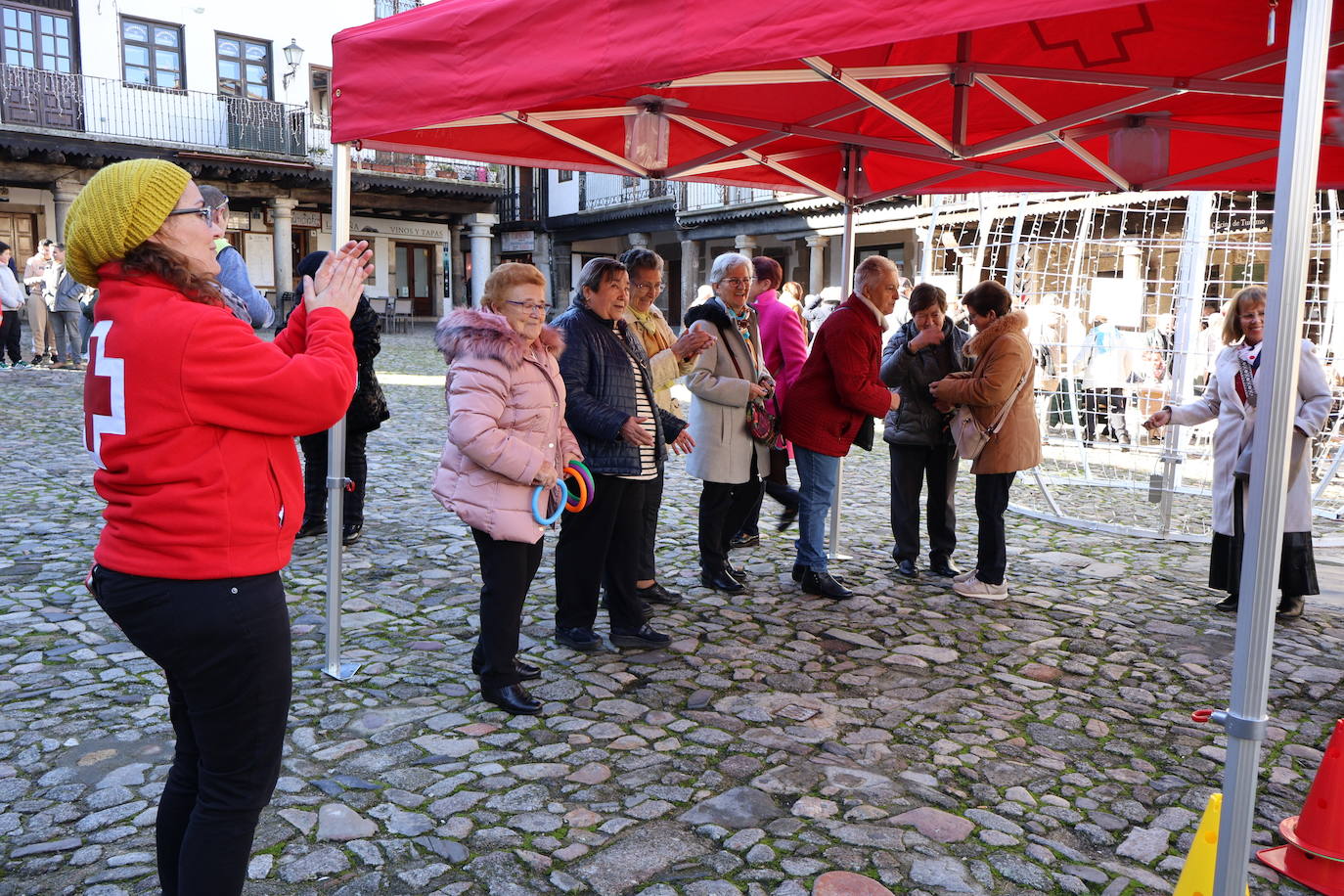 Un centenar de mayores participa en el proyecto &quot;Vincúlate&quot; de Cruz Roja en La Alberca