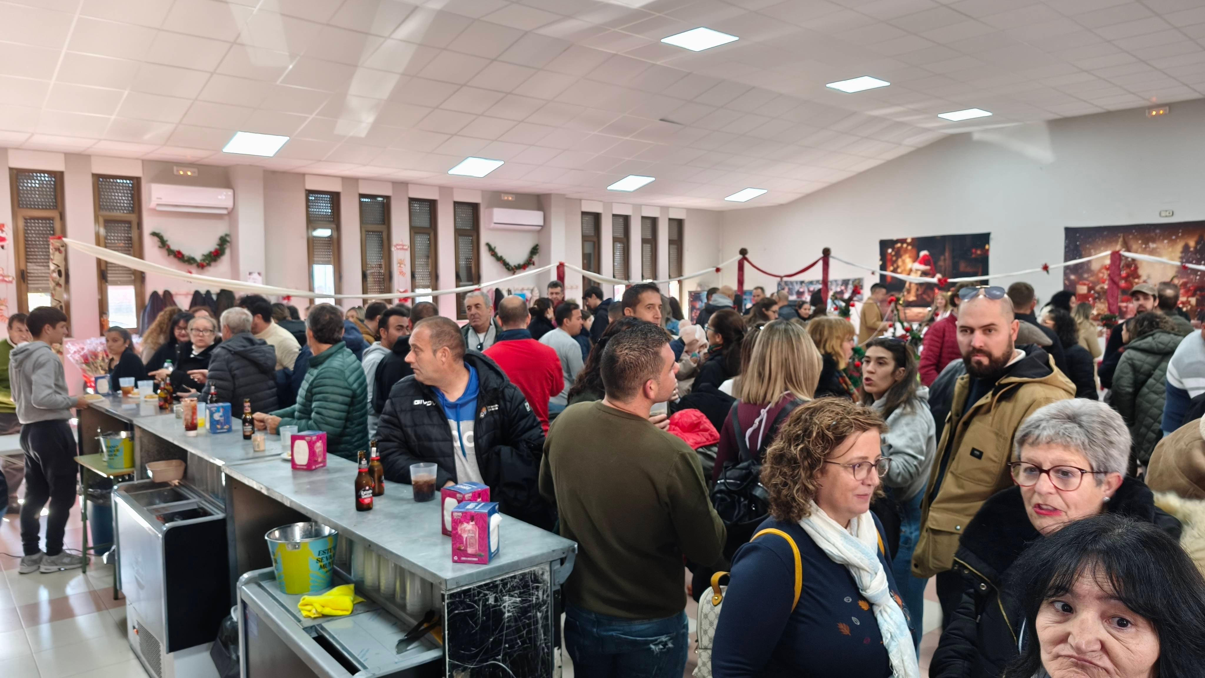 Pasos solidarios con acento navideño en Babilafuente