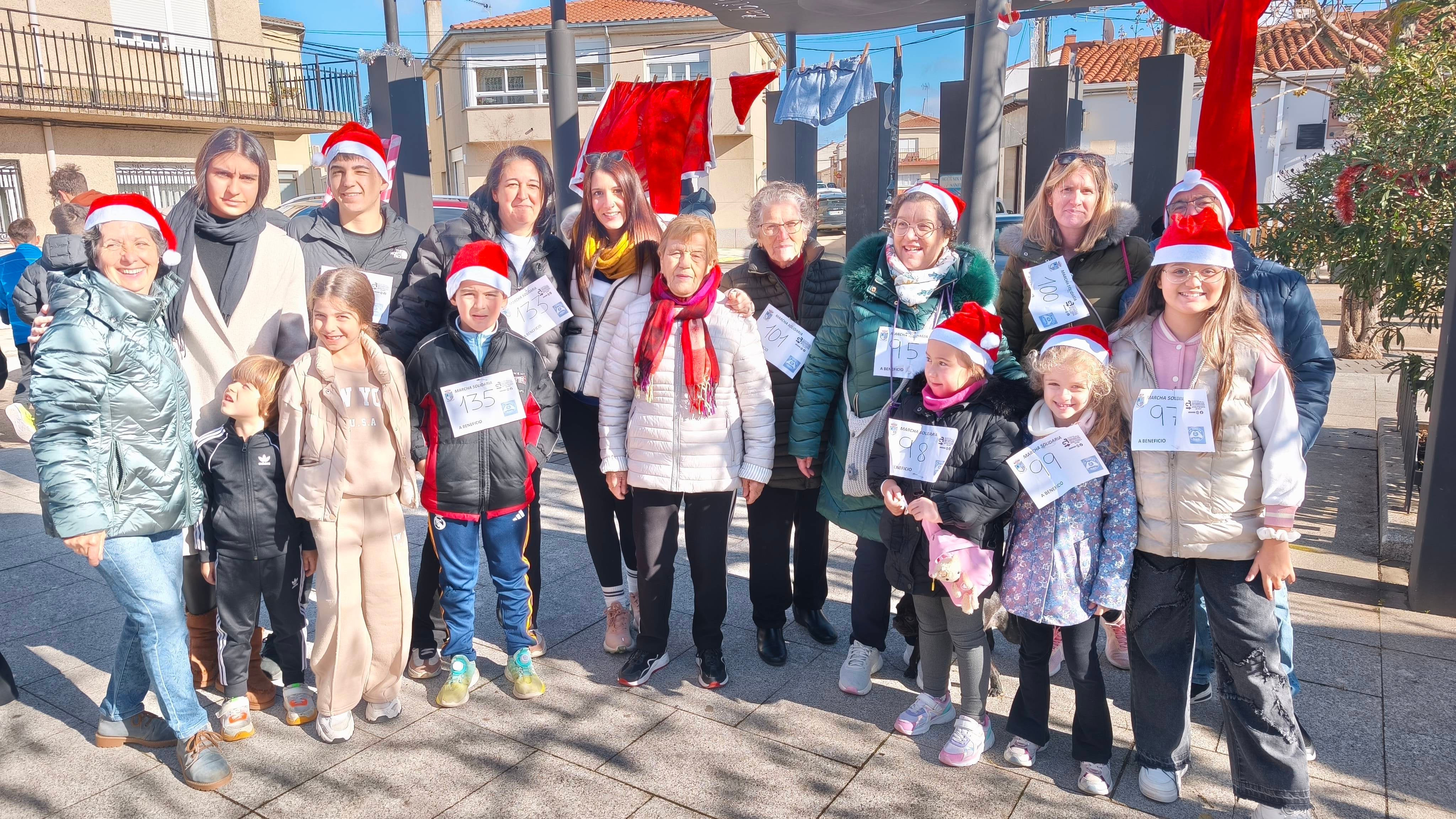 Pasos solidarios con acento navideño en Babilafuente