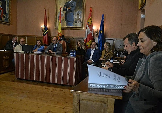 Inicio de la sesión pública de la Lonja de Salamanca en Ciudad Rodrigo