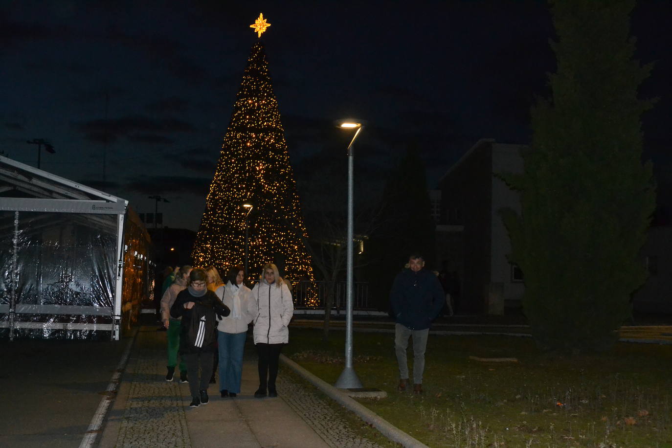Fuentes de Oñoro abre la frontera a la Navidad