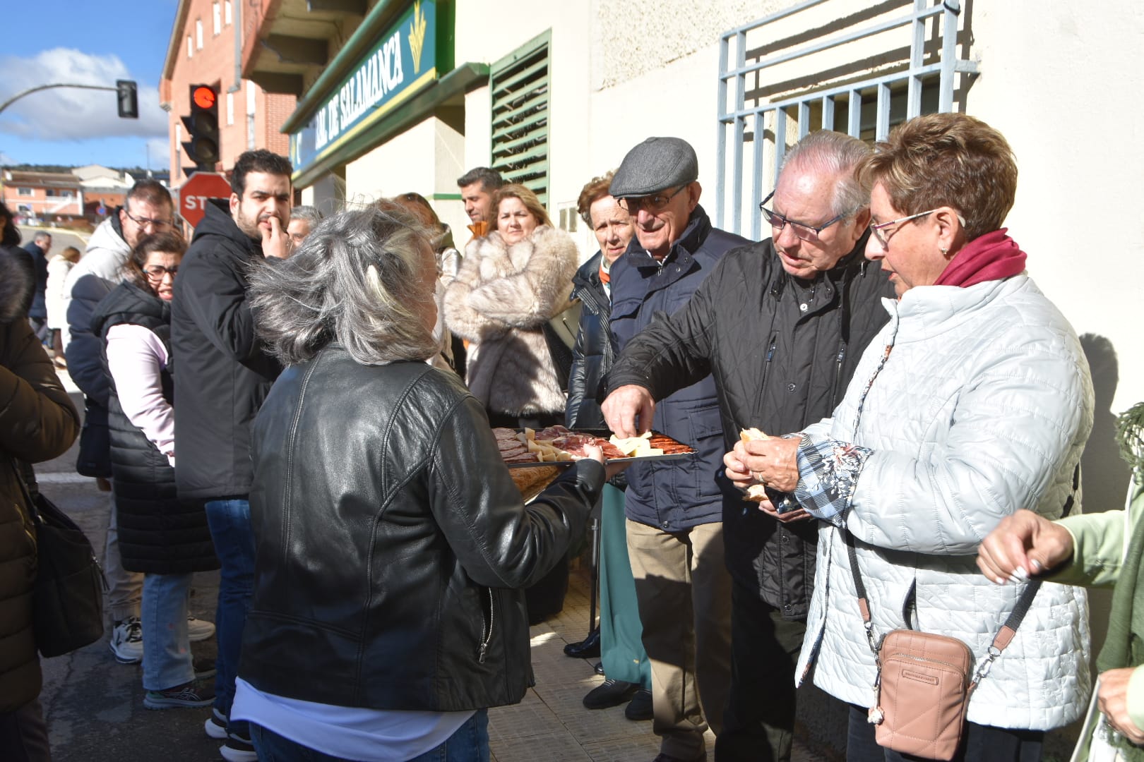 Aldeatejada vive su día grande con devoción a Santa Bárbara
