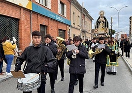 Procesión por las calles de Peñaranda