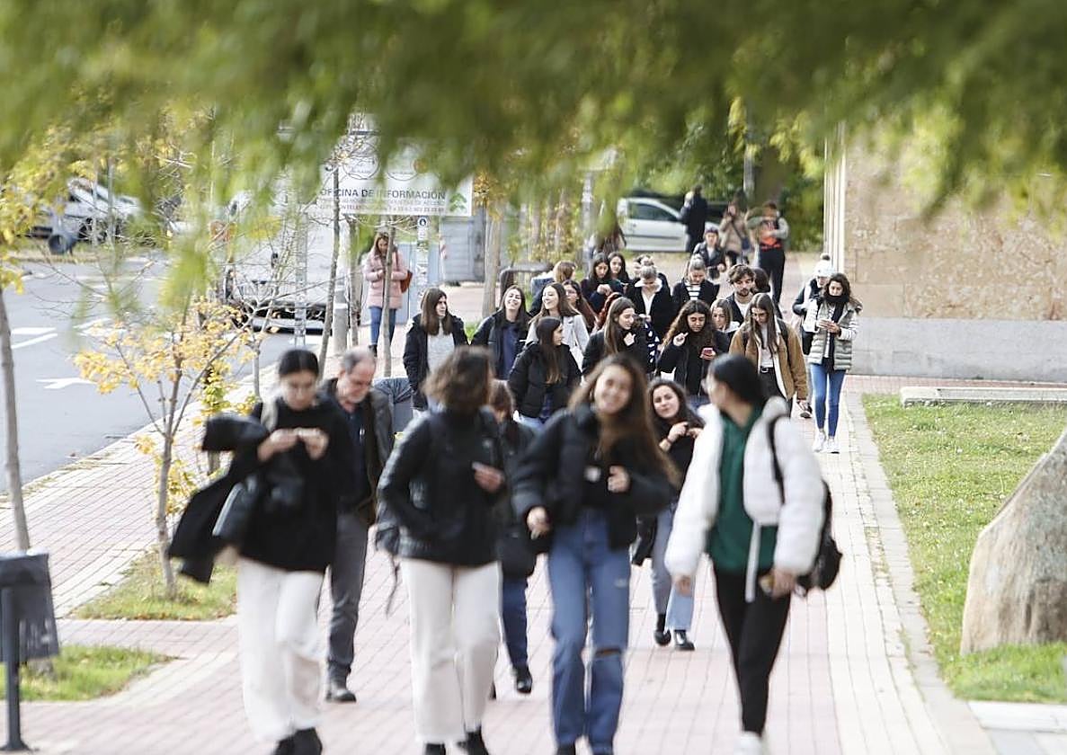 Los clientes menores de 30 años pueden disfrutar de una segunda cuenta sin costes.
