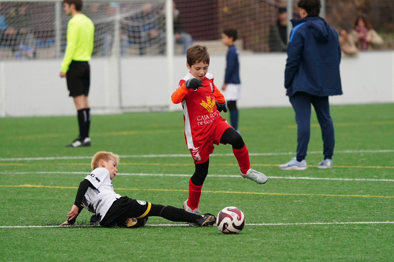 Las mejores imágenes de la jornada 9 en el fútbol base