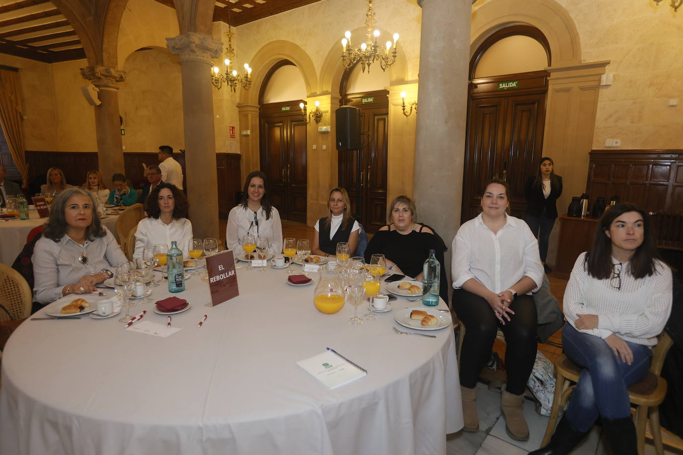 María José Hernández, Mónica Ponte (LA GACETA), Silvia Guevara (CRA Campo de Salamanca), María Olga Alonso (CEIP Campo Charro), Carmen Guillén (Asociación Salmantina Contra el Bullying y Ciberbullying), Beatriz Clavero y Marta Rodríguez (Colegio Esclavas del Sagrado Corazón de Jesús).