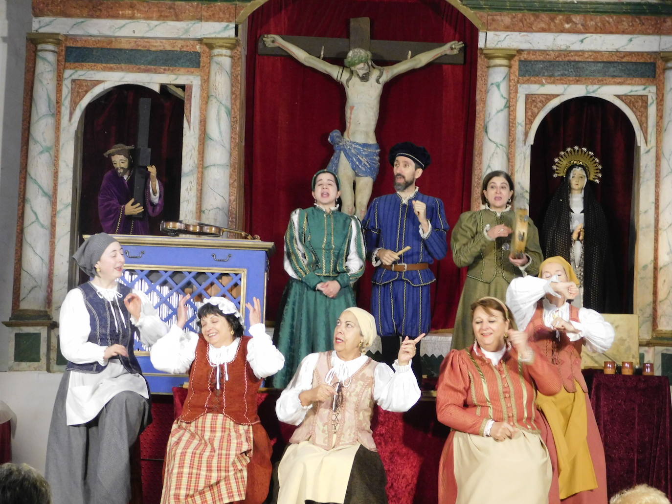La Ermita del Cristo acogió en Robleda “Buscando a Nebrija”