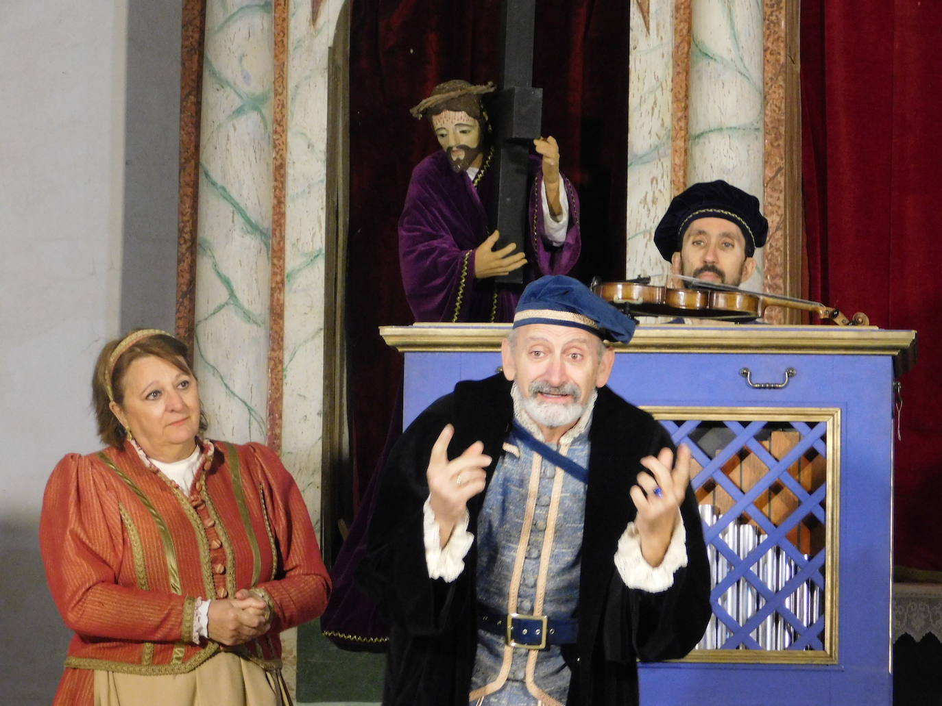 La Ermita del Cristo acogió en Robleda “Buscando a Nebrija”