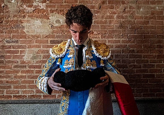 Víctor Hernández, en el patio de cuadrillas de Las Ventas.