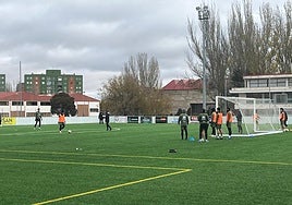 Simón, dando instrucciones durante la sesión de este miércoles.