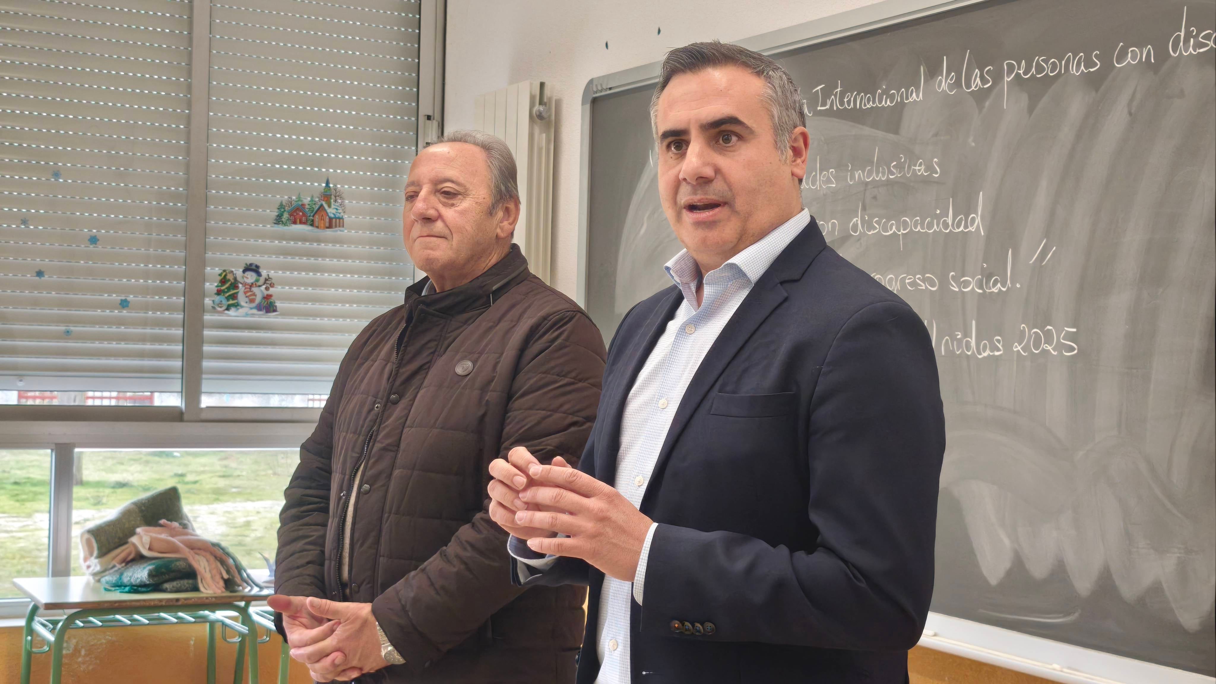 La formación con acceso al mercado laboral que reciben diez personas en Macotera