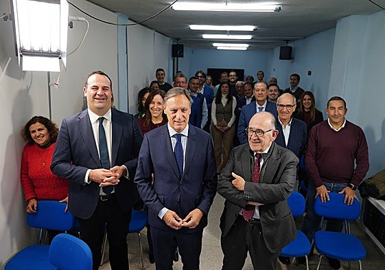 David Mingo, Carlos García Carbayo y José Manuel Jiménez, en la reunión del PP.