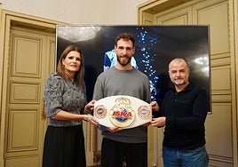 Almudena Parres, Andrés Bernabé y Manuel García Ramiro.