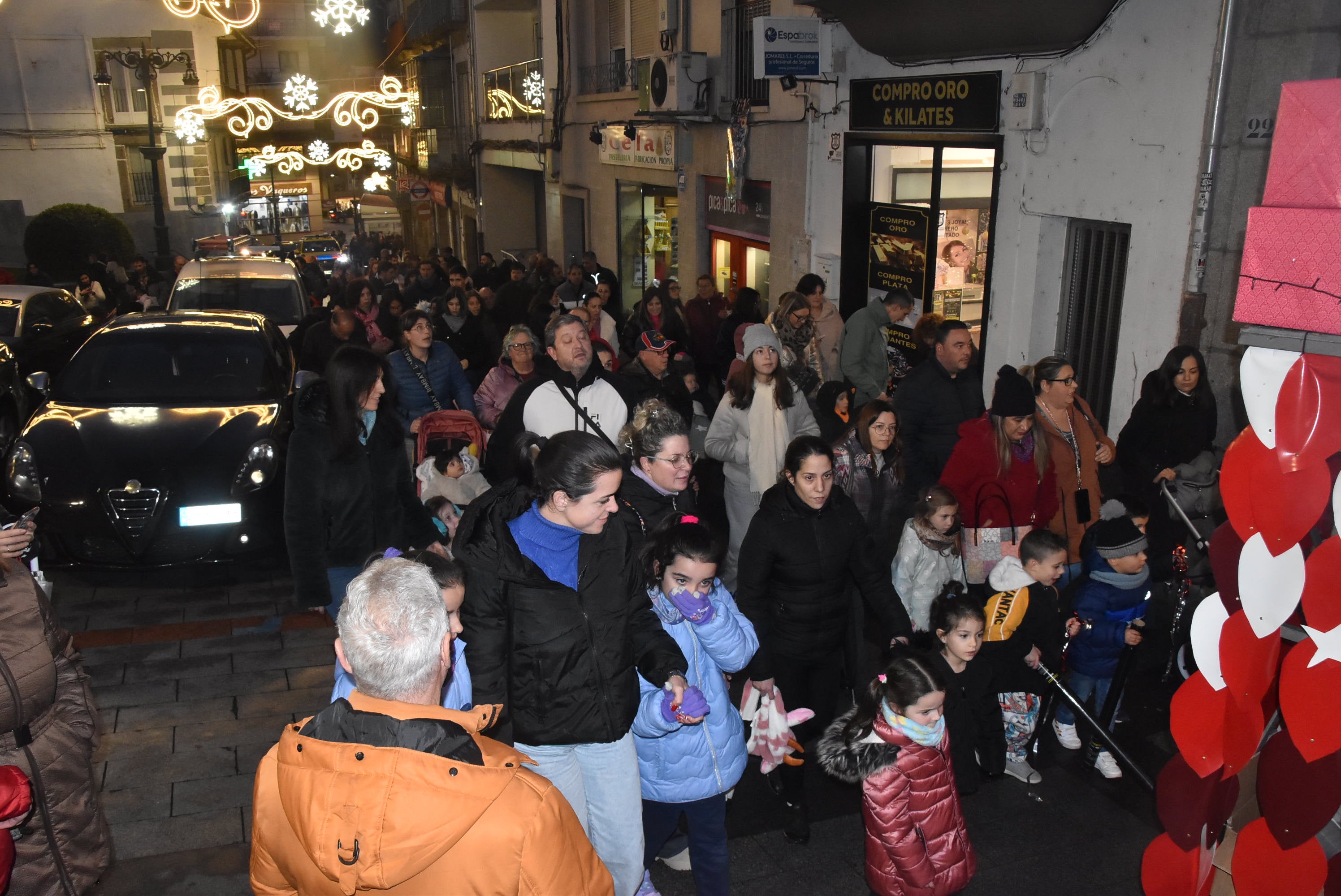 Béjar inicia la Navidad con la inauguración del alumbrado navideño