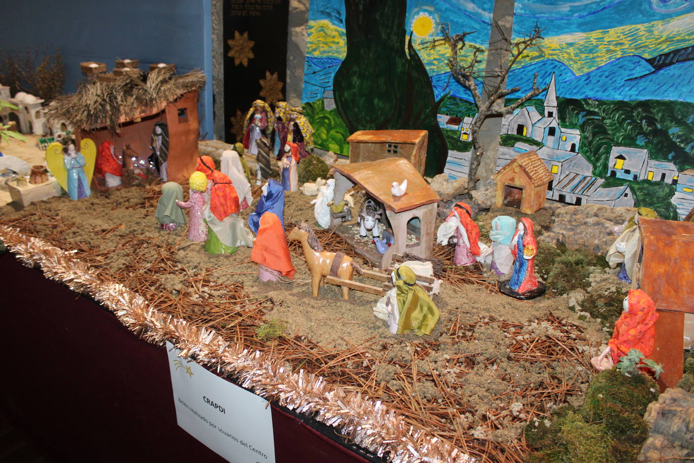 Béjar abre su muestra solidaria de belenes