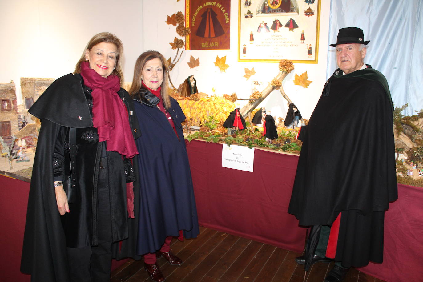 Béjar abre su muestra solidaria de belenes